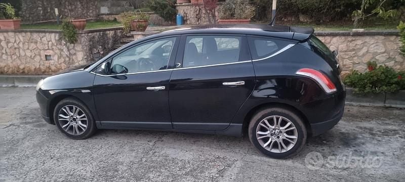 Usata Lancia Delta 2011 Nero Utilitaria