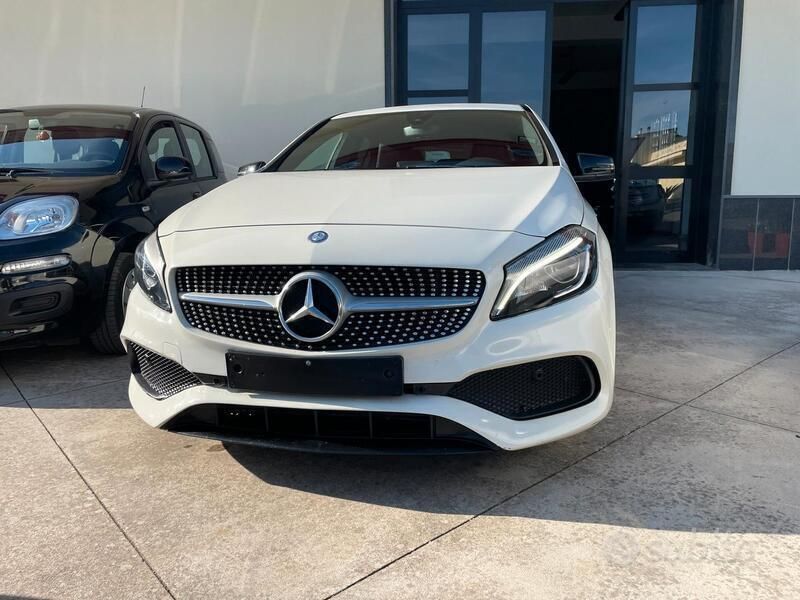 Usata Mercedes A200 AMG 136 CV (100 kW) 2017 Bianco Berlina