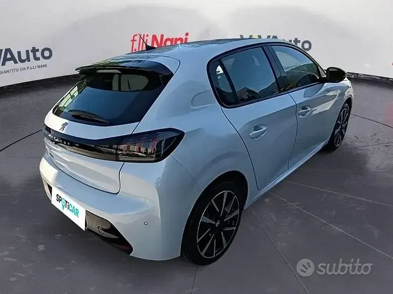 Usata Peugeot 208 Allure 101 CV (74 kW) 2020 Bianco Utilitaria