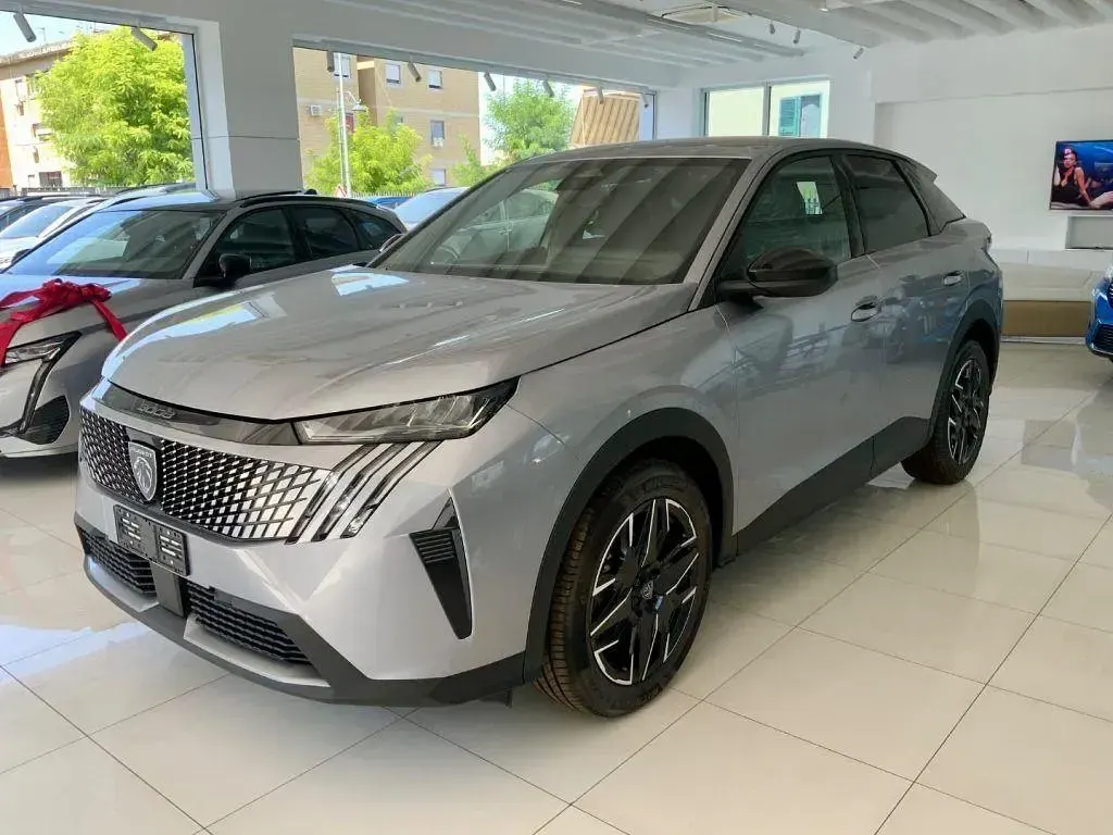 Nuova Peugeot 3008 Allure 135 CV (99 kW) 2026 Viola SUV
