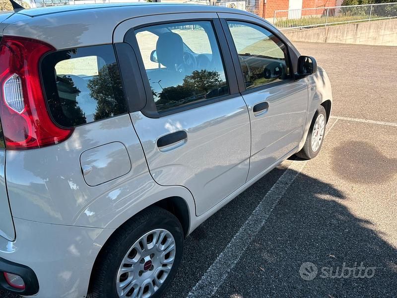 Usata Fiat Panda 69 CV (50 kW) 2015 Bianco Utilitaria