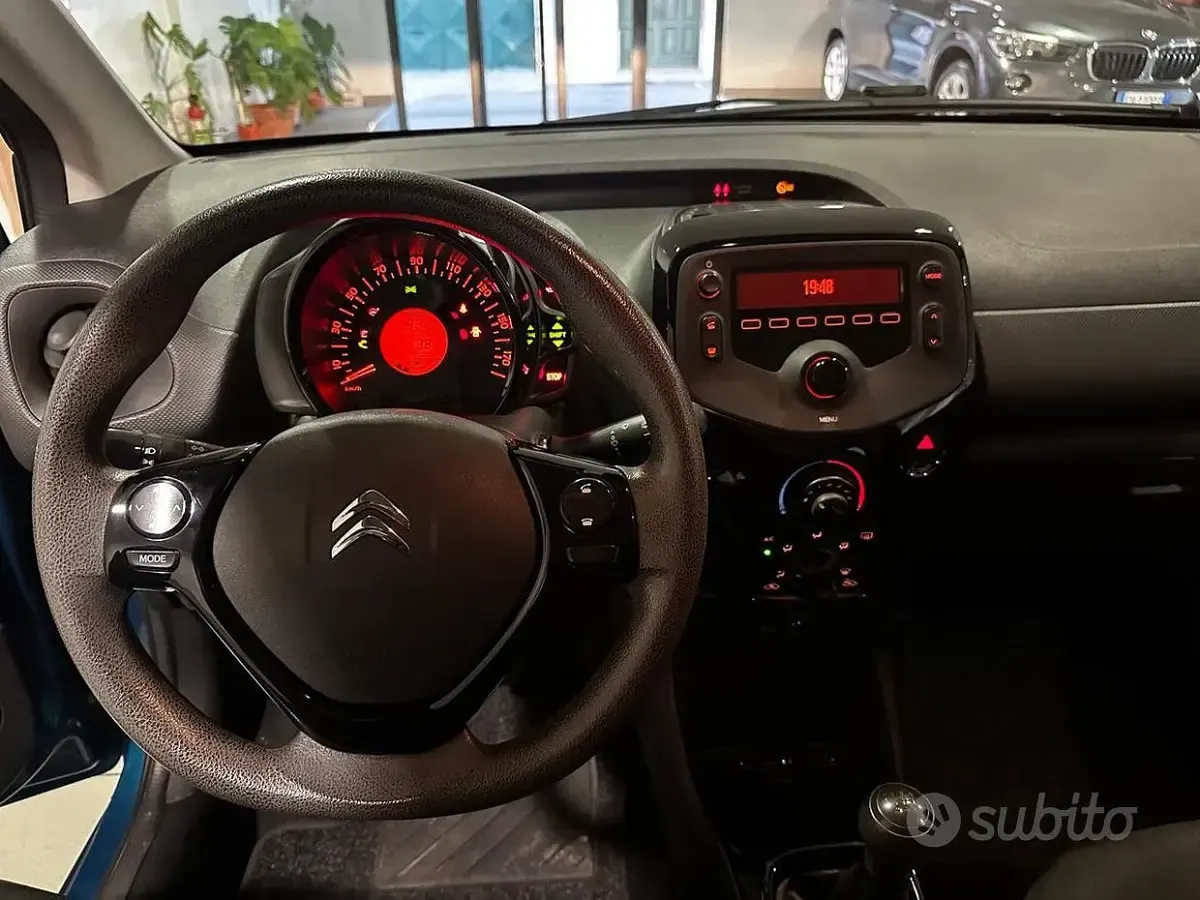 Usata Citroën C1 Feel 72 CV (52 kW) 2021 Blu metallizzato Utilitaria