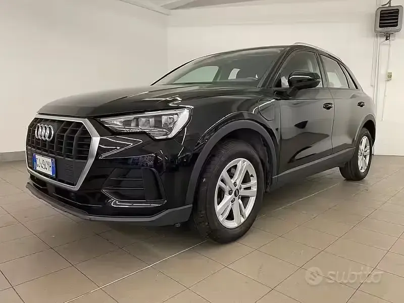 Gebraucht Audi Q3 Business 150 PS (110 kW) 2022 Schwarz SUV