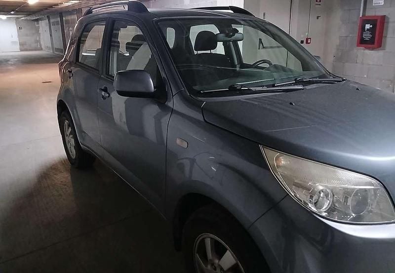 Usata Daihatsu Terios 105 CV (77 kW) 2008 Grigio SUV