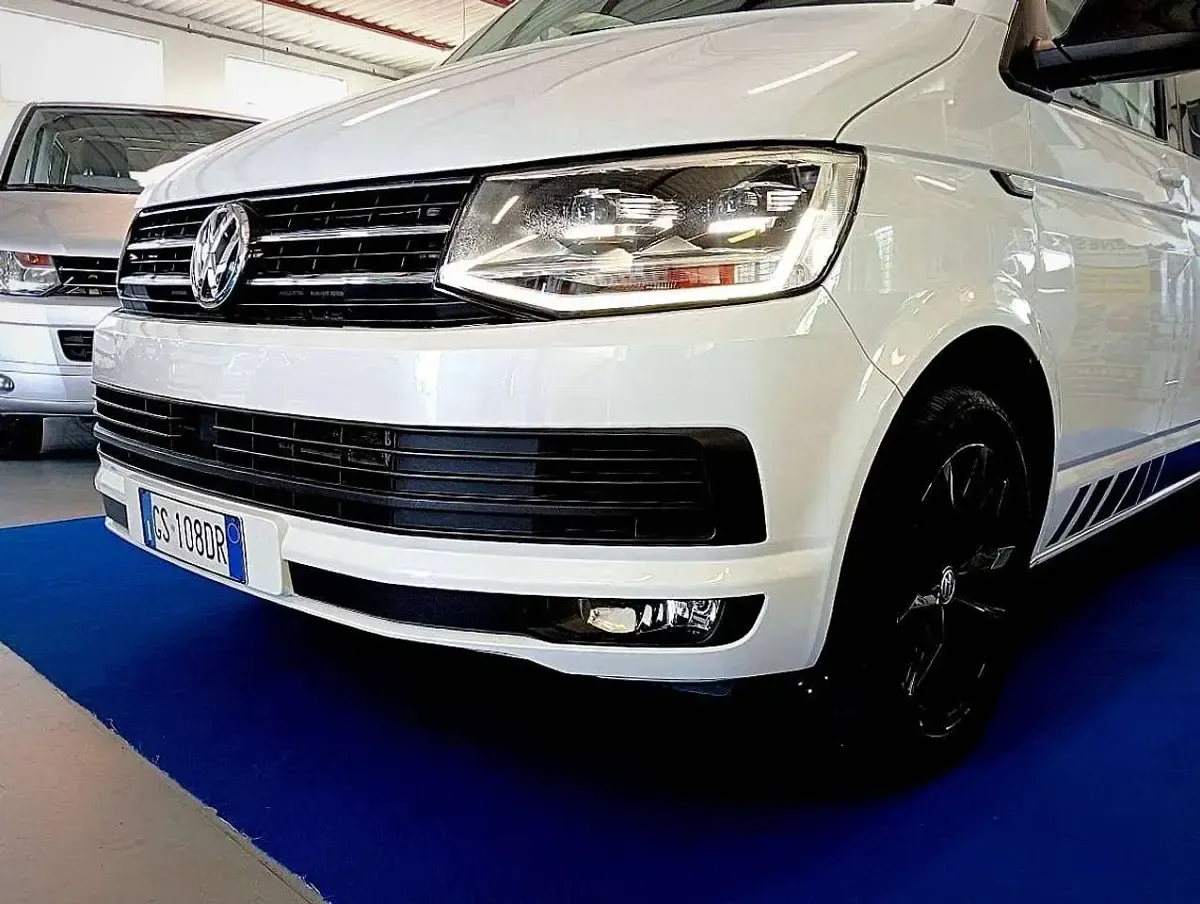 Usata VW California Edition 150 CV (110 kW) 2019 Bianco perlato met Furgone