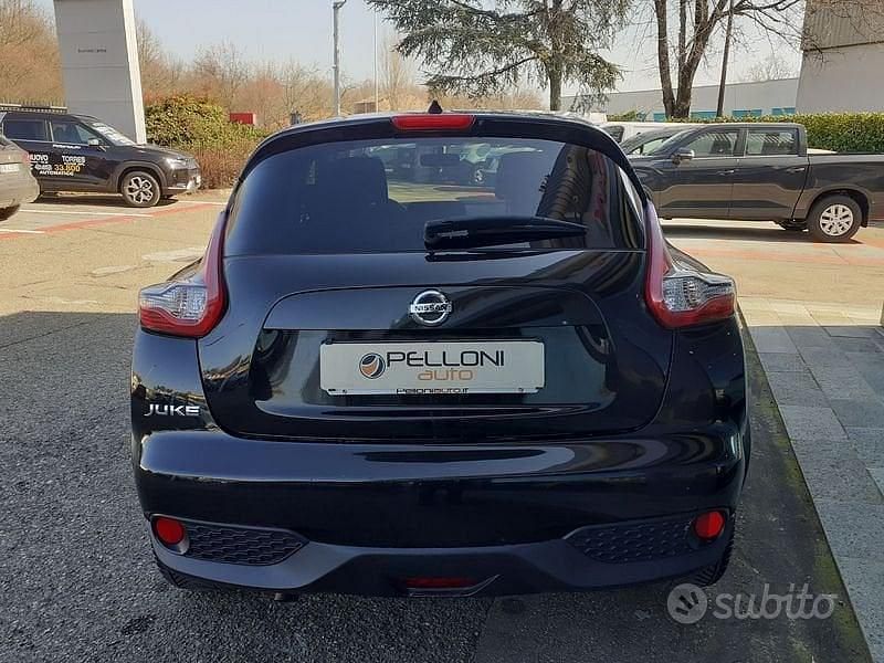 Usata Nissan Juke Acenta 110 CV (80 kW) 2017 Nero SUV