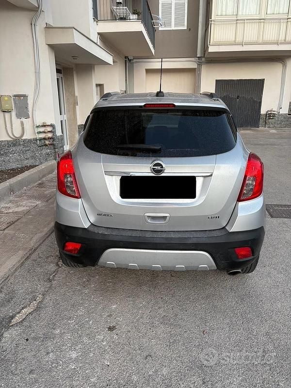 Usata Opel Mokka 140 CV (102 kW) 2016 Grigio SUV