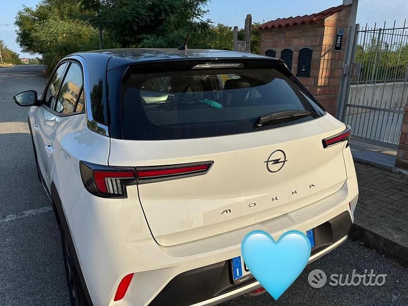 Usata Opel Mokka Elegance 101 CV (74 kW) 2022 Bianco SUV