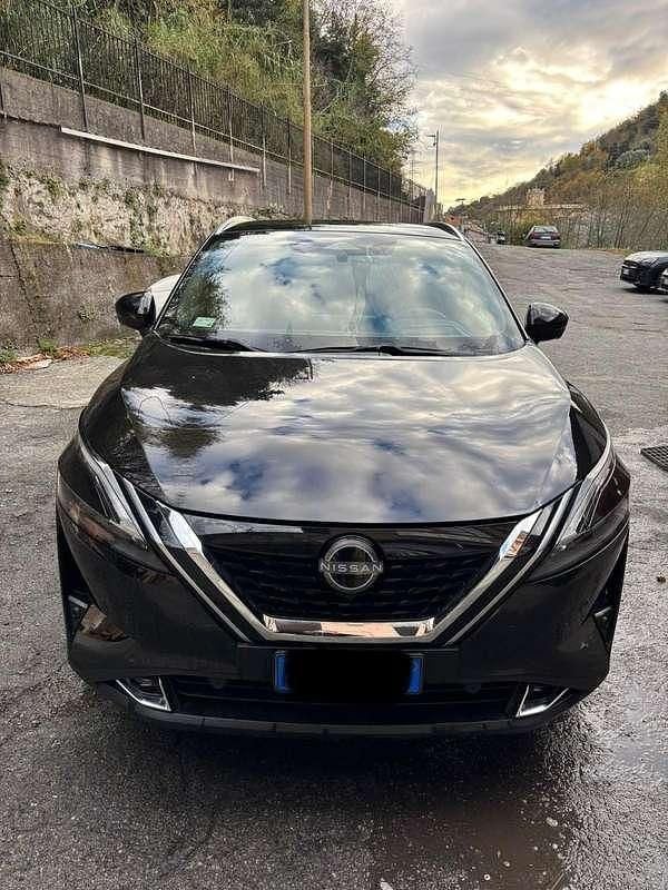 Nero Usata 2024 Nissan Qashqai N-Connecta SUV | 26.500 € (Super prezzo) - Immagine 1/4