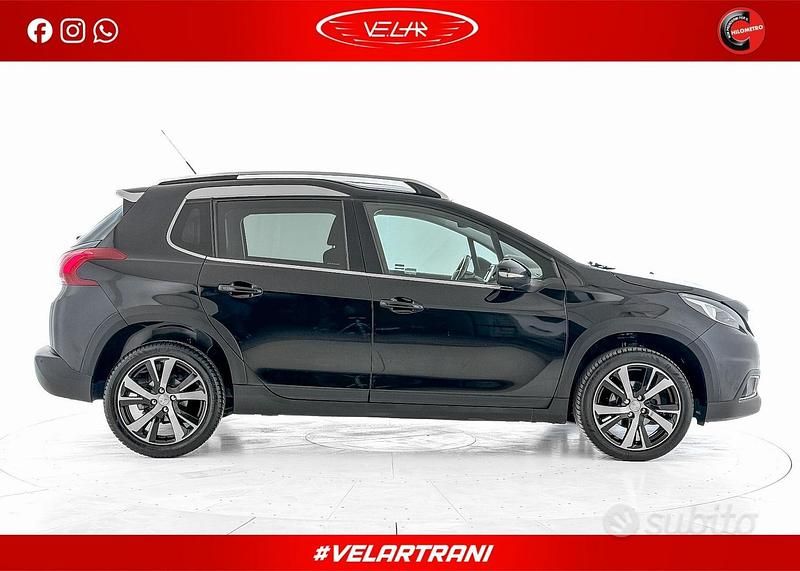 Usata Peugeot 2008 Allure 100 CV (73 kW) 2017 Nero SUV
