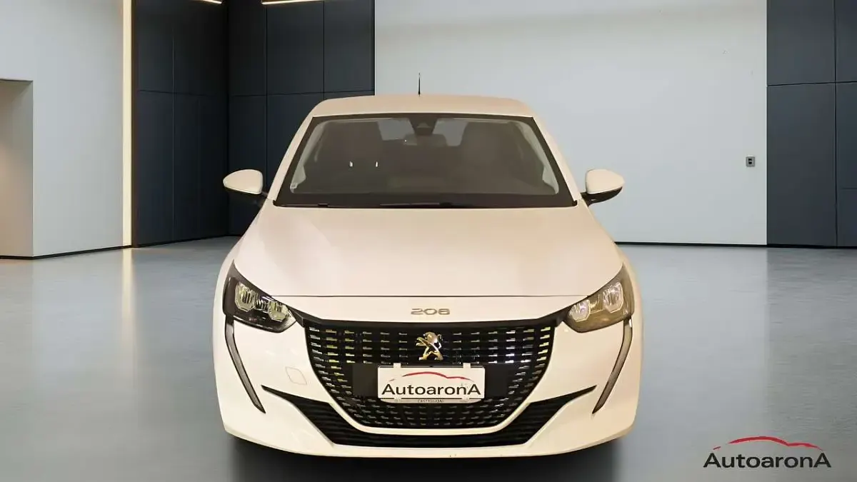 Usata Peugeot 208 Allure 101 CV (74 kW) 2021 Bianco magnolia Utilitaria