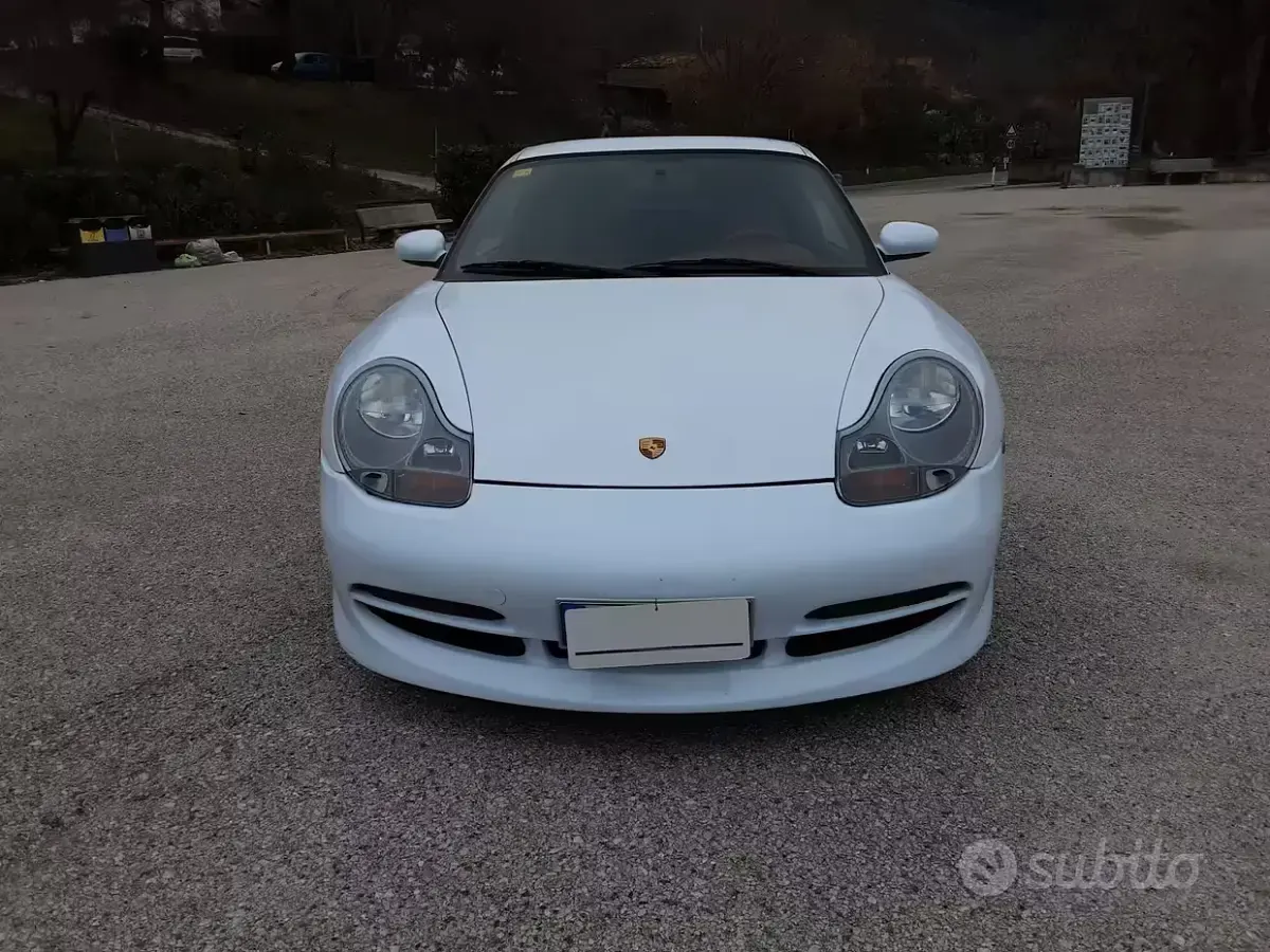 Usata Porsche 911 Carrera 320 CV (235 kW) 2022 Bianco Coupé