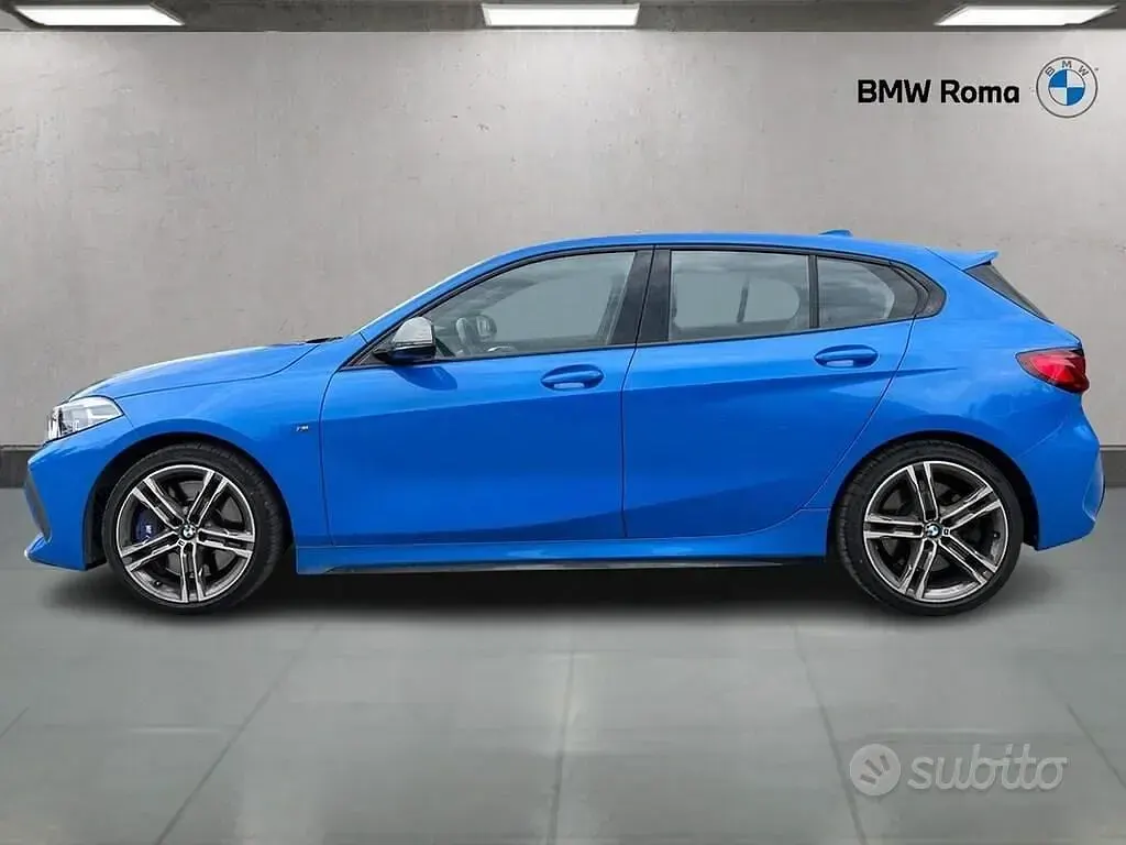 Usata BMW M135 Sport Line 306 CV (225 kW) 2021 Misano blue metallic Utilitaria