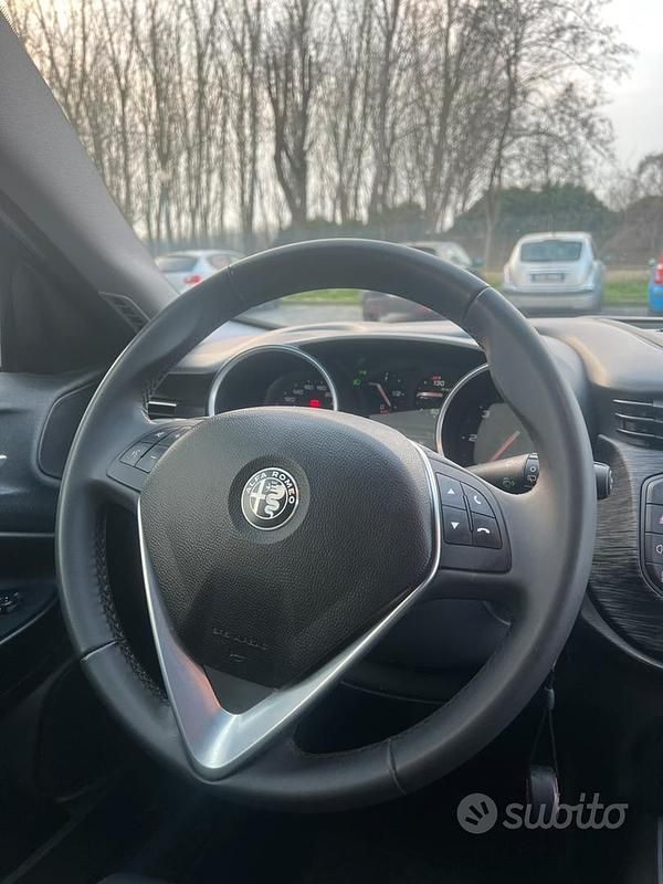 Usata Alfa Romeo Giulietta 120 CV (88 kW) 2019 Utilitaria