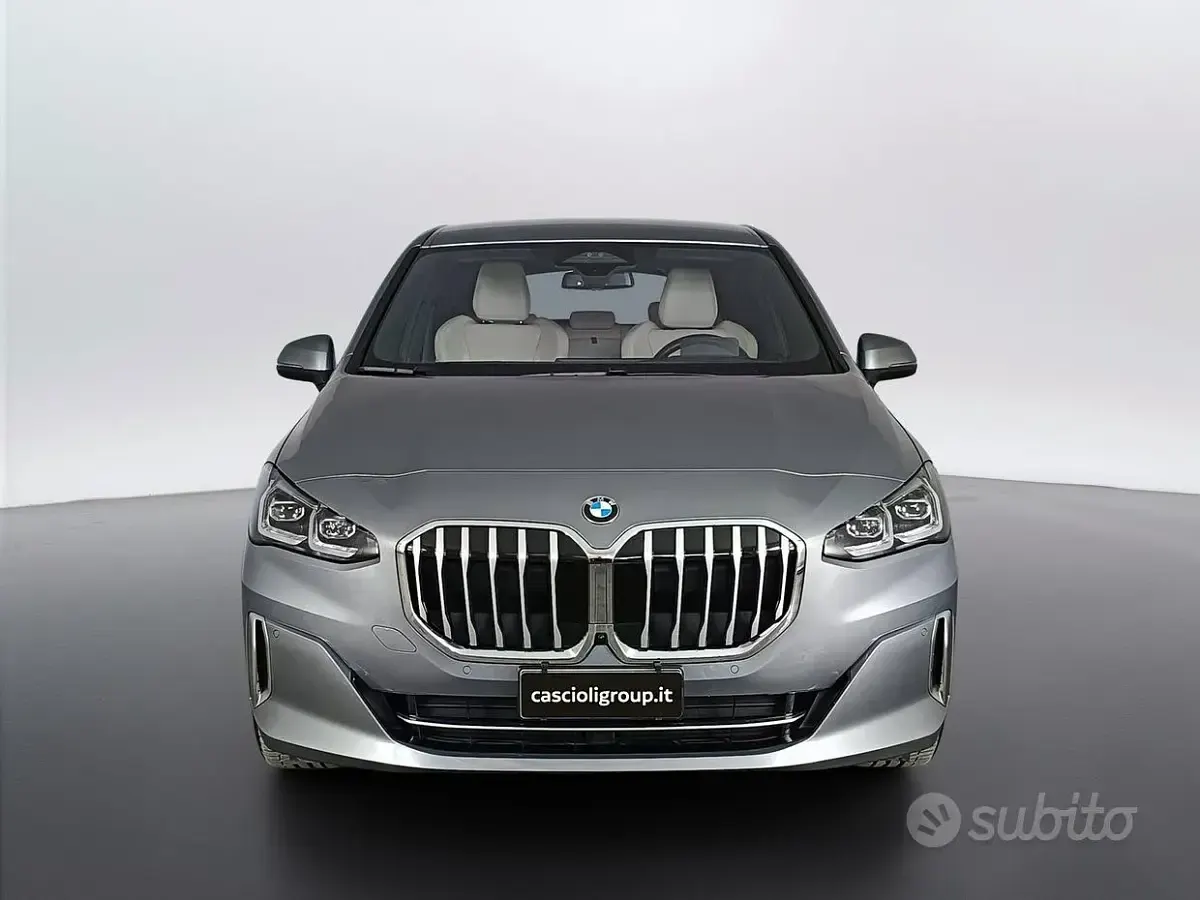 Usata BMW 218 Comfort Edition 150 CV (110 kW) 2023 Grigio Coupé
