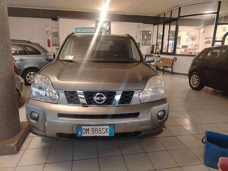 Usata Nissan X-Trail SE 150 CV (110 kW) 2008 Grigio SUV