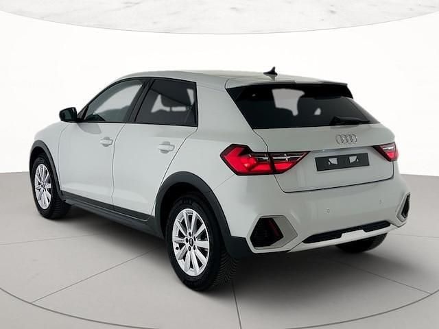 Usata Audi A1 Business 116 CV (85 kW) 2025 Bianco ghiacciaio metallizzato SUV