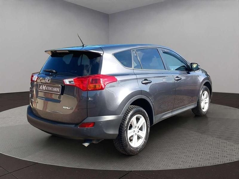 Usata Toyota RAV4 124 CV (91 kW) 2014 Grigio SUV