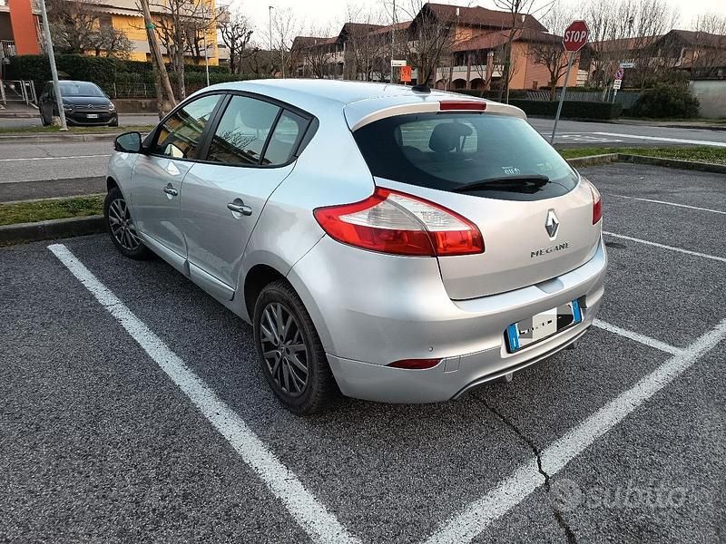 Usata Renault Mégane GT GT 110 CV (80 kW) 2014 Grigio Coupé