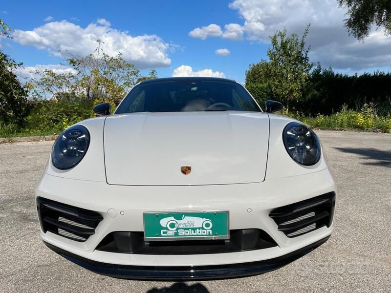 Usata Porsche 911 Carrera 4 GTS 480 CV (353 kW) 2022 Bianco Coupé