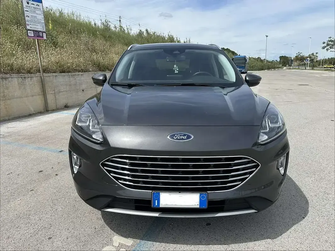 Usata Ford Kuga Titanium 120 CV (88 kW) 2020 SUV