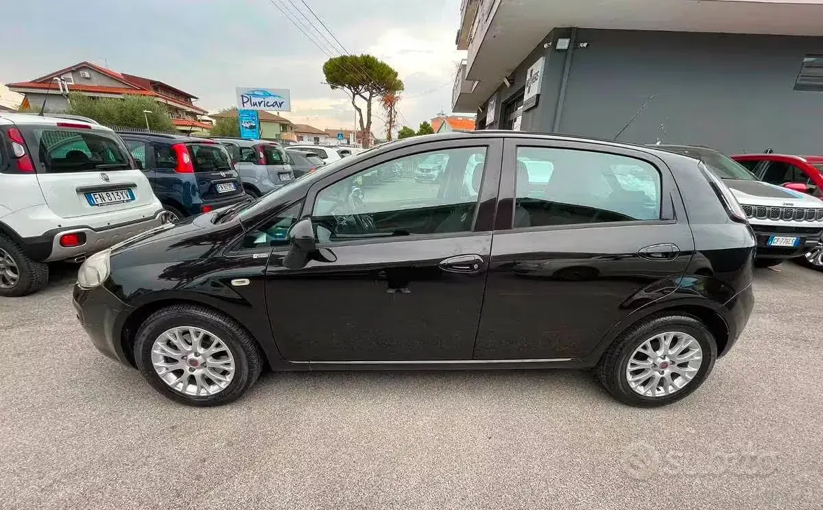Usata Fiat Punto Evo Emotion 90 CV (66 kW) 2010 Utilitaria