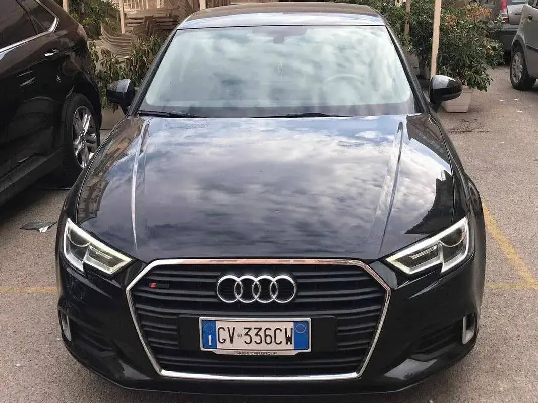 Usata Audi A3 S-Line 110 CV (80 kW) 2019 Nero Berlina