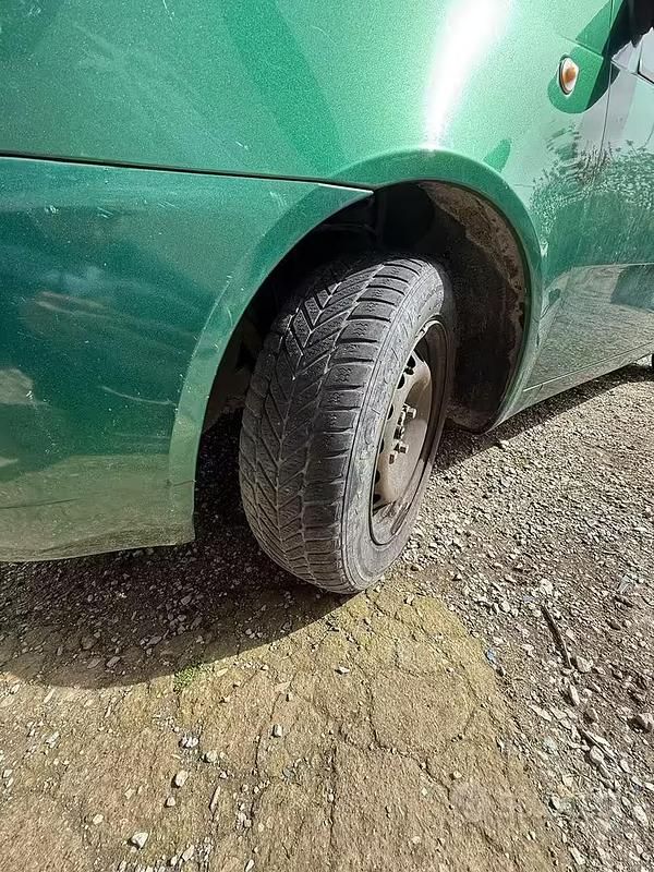 Brugt Fiat Punto 60 HK (44 kW) 2001 Grøn Hatchback
