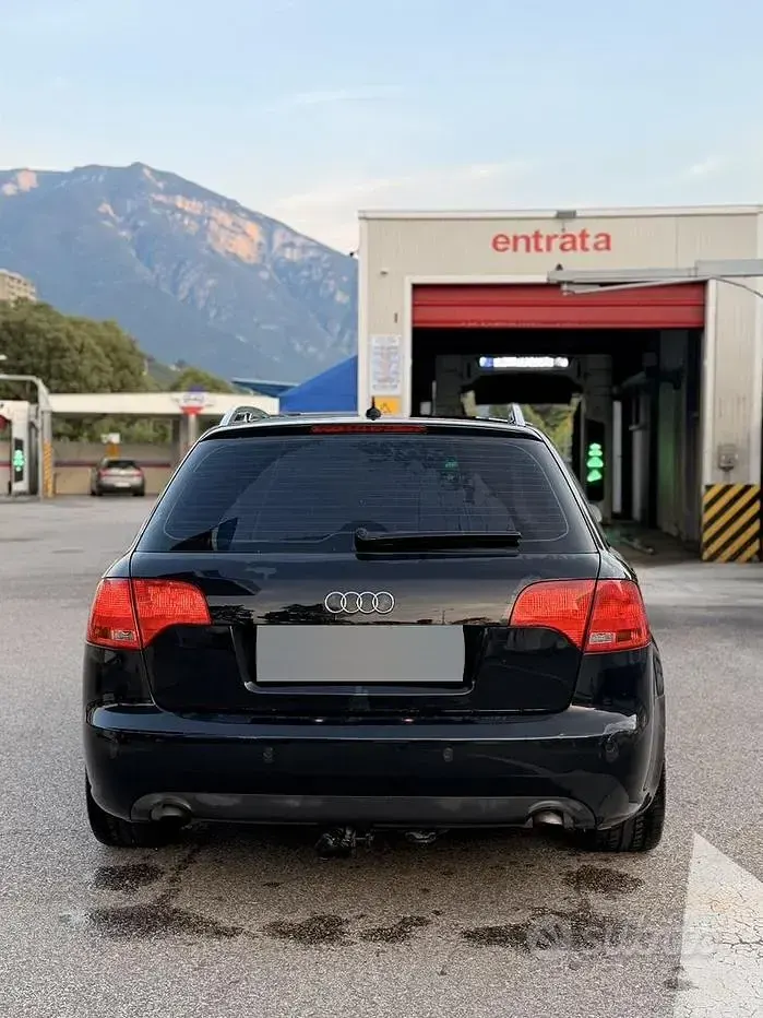 Usata Audi A4 170 CV (125 kW) 2015 Nero Station wagon
