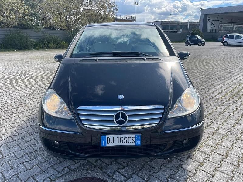 Usata Mercedes A150 Elegance 95 CV (69 kW) 2007 Nero Berlina