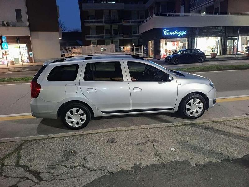 Usata Dacia Logan MCV Lauréate 88 CV (64 kW) 2014 Station wagon