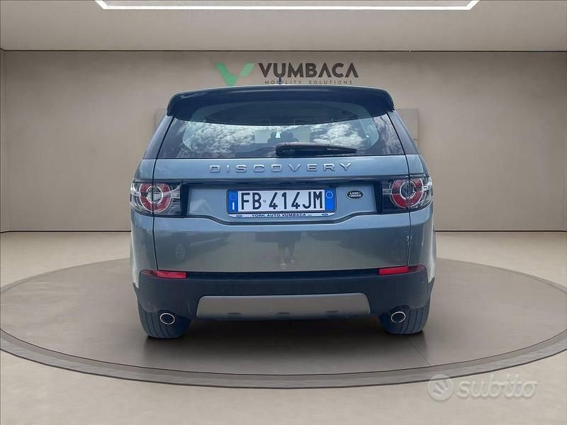 Usata Land Rover Discovery Sport HSE Luxury 241 CV (177 kW) 2015 Verde metallizzato SUV