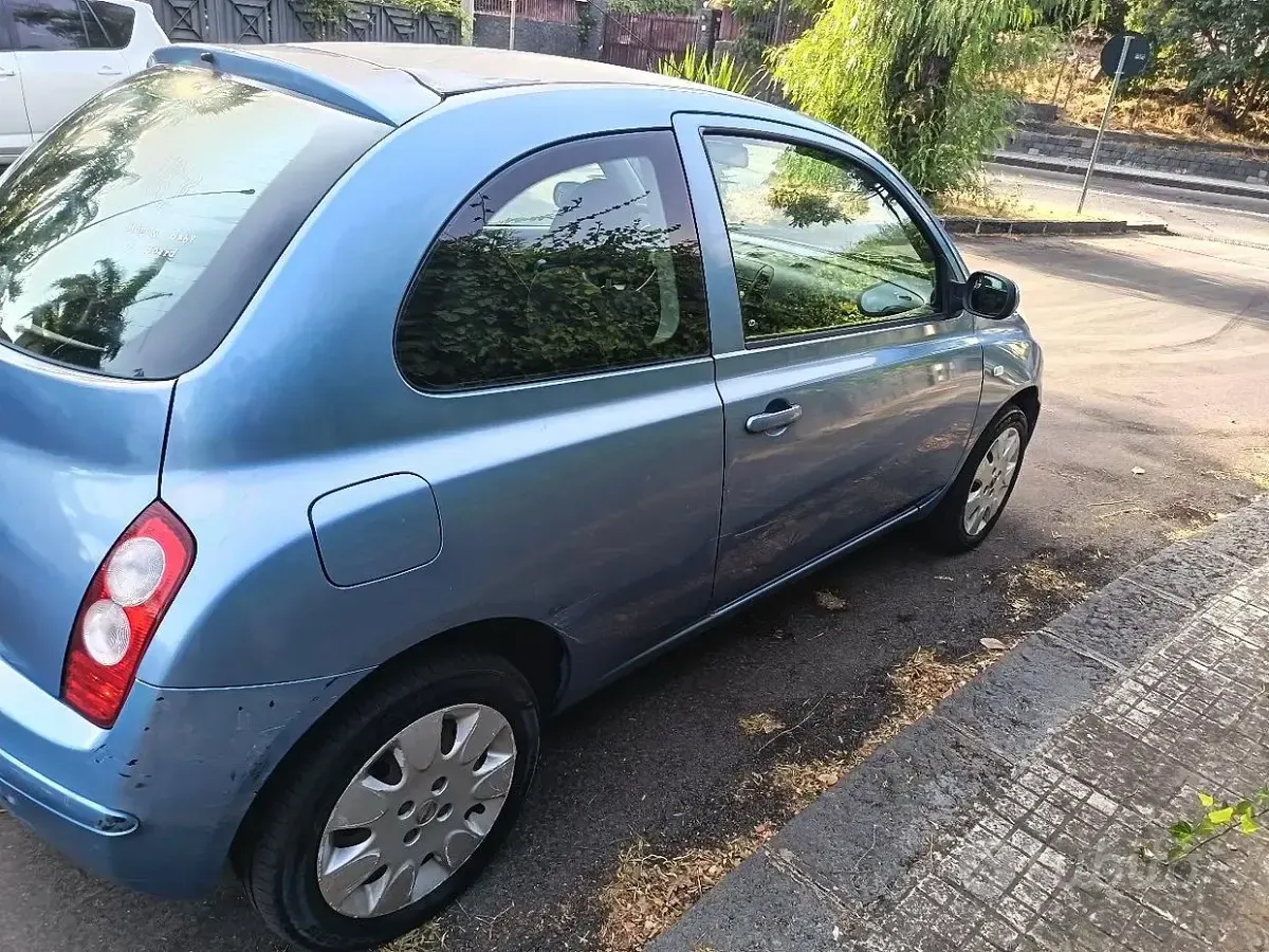 Usata Nissan Micra 80 CV (58 kW) 2006 Bluazzurro Berlina