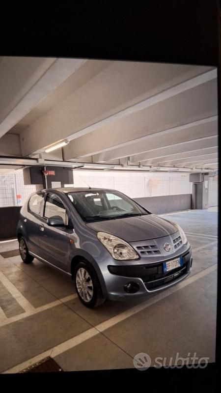 Usata Nissan Pixo 68 CV (50 kW) 2010 Blu Utilitaria