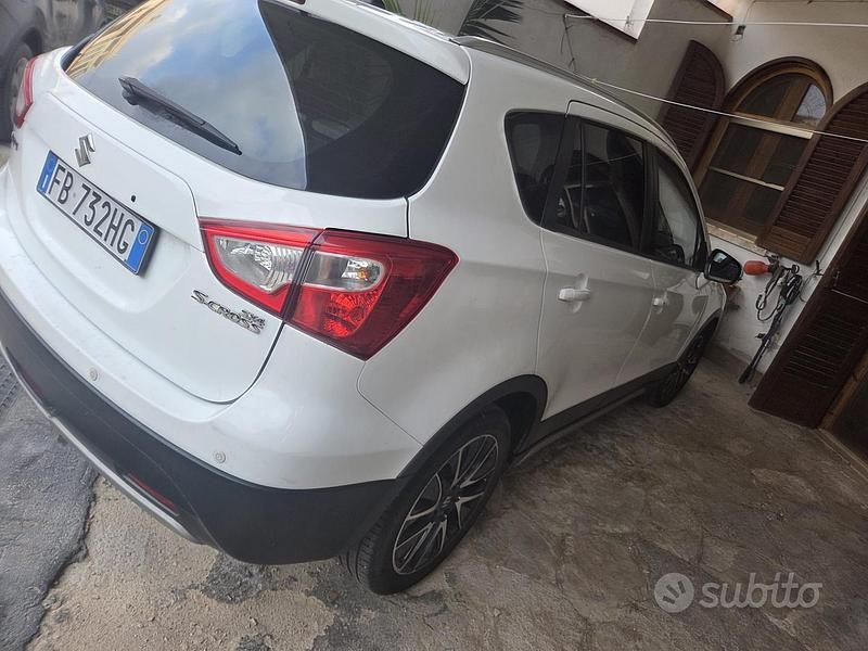 Usata Suzuki SX4 S-Cross 120 CV (88 kW) 2015 Bianco SUV