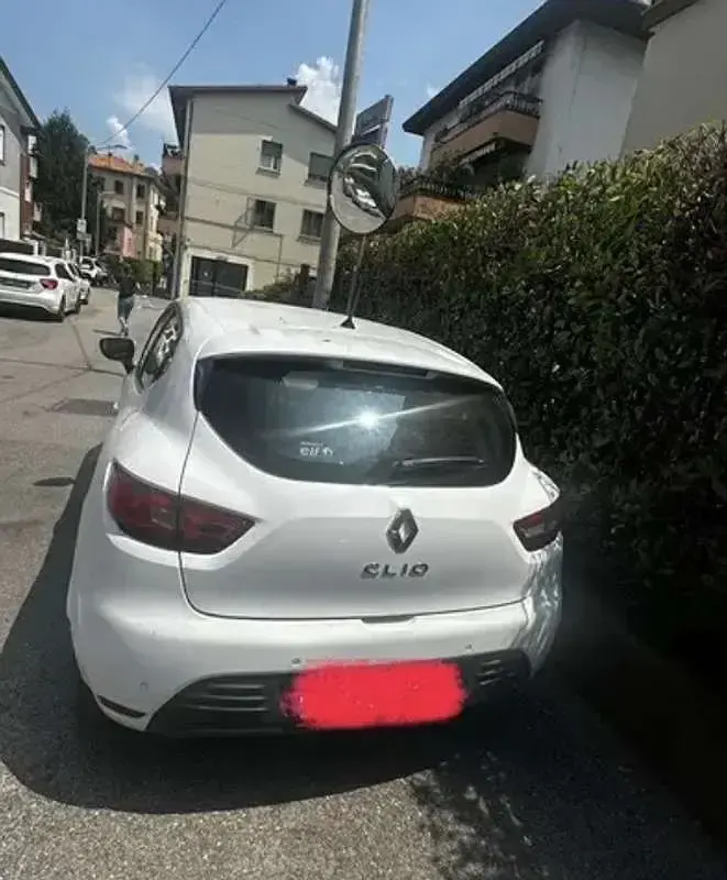 Usata Renault Clio IV 73 CV (53 kW) 2016 Berlina