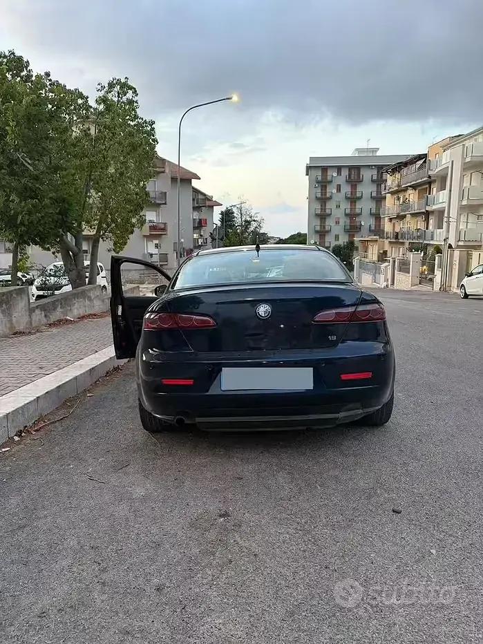 Usata Alfa Romeo 159 150 CV (110 kW) 2006 Nero Berlina