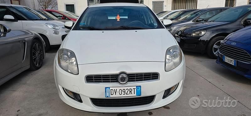 Usata Fiat Bravo Active 89 CV (65 kW) 2009 Bianco Utilitaria