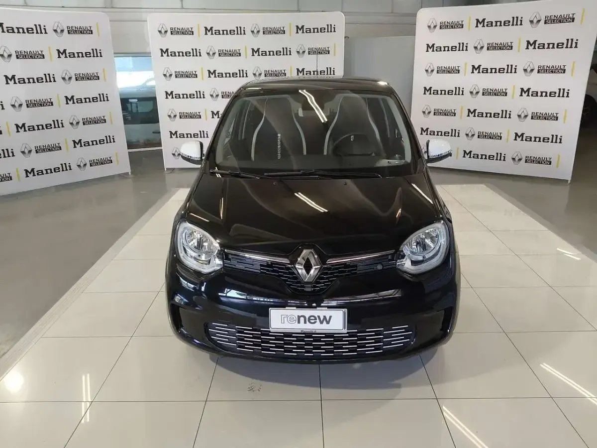 Usata Renault Twingo Urban Night 60 kW (82 CV) 2023 Nero Utilitaria