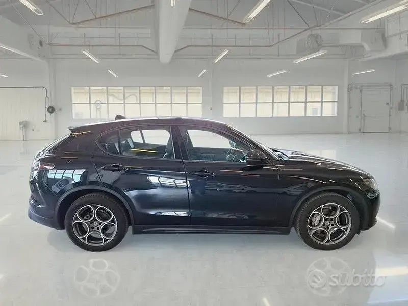 Usata Alfa Romeo Stelvio Sprint 209 CV (153 kW) 2023 Grigio SUV