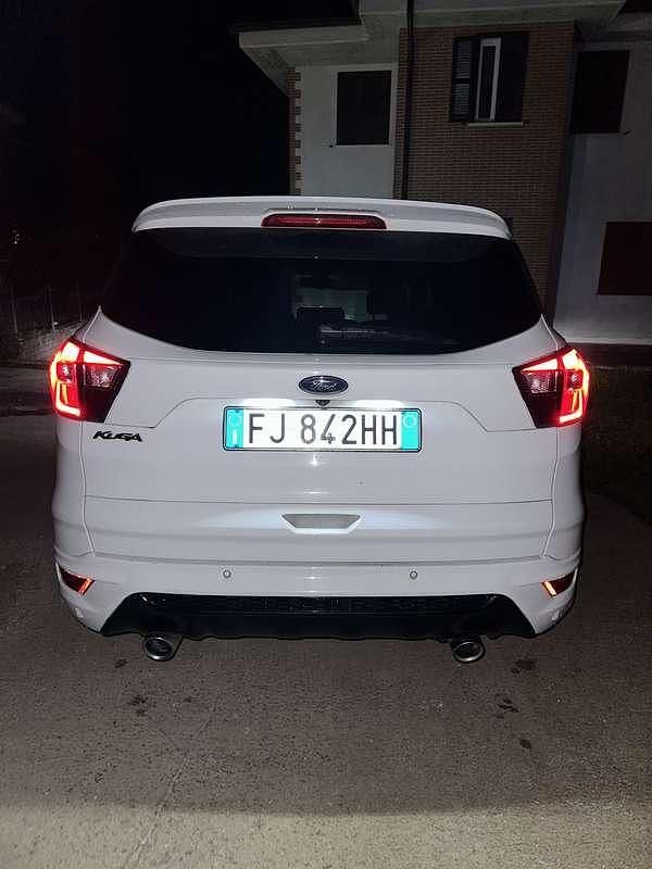 Usata Ford Kuga Business Edition 150 CV (110 kW) 2017 SUV