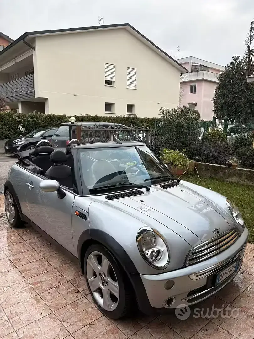Usata Mini Cooper Cabriolet 116 CV (85 kW) 2006 Grigio Cabrio
