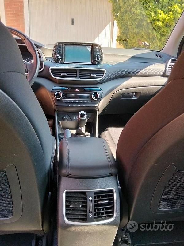 Usata Hyundai Tucson 132 CV (97 kW) 2020 Rosso SUV