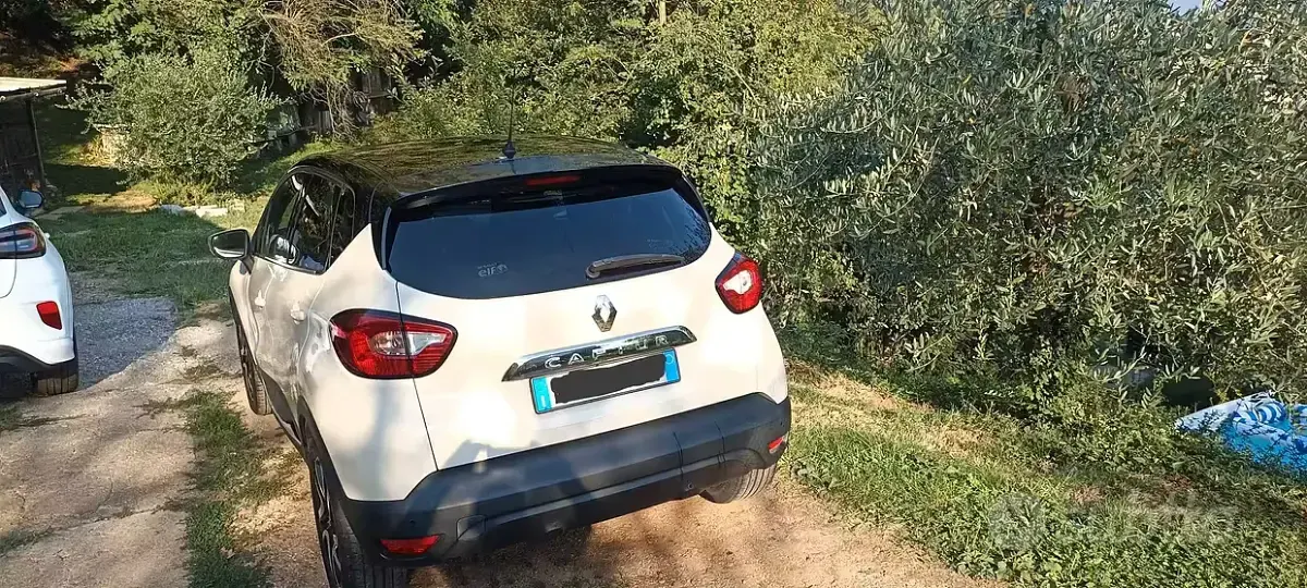 Usata Renault Captur 90 CV (66 kW) 2014 Bianco SUV