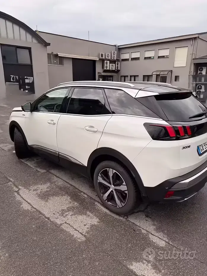 Usata Peugeot 3008 GT 131 CV (96 kW) 2020 Bianco SUV