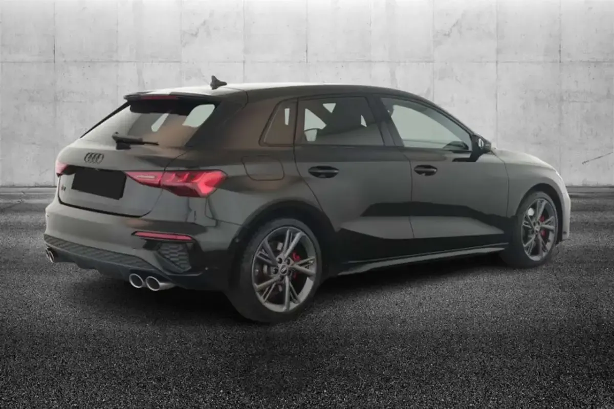 Usata Audi S3 310 CV (228 kW) 2023 Nero Berlina