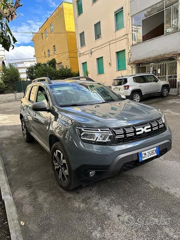 Usata Dacia Duster 91 CV (66 kW) 2023 Grigio SUV