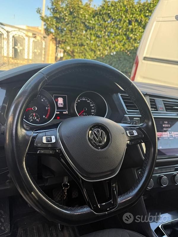 Usata VW Tiguan R-line 150 CV (110 kW) 2018 Bianco SUV