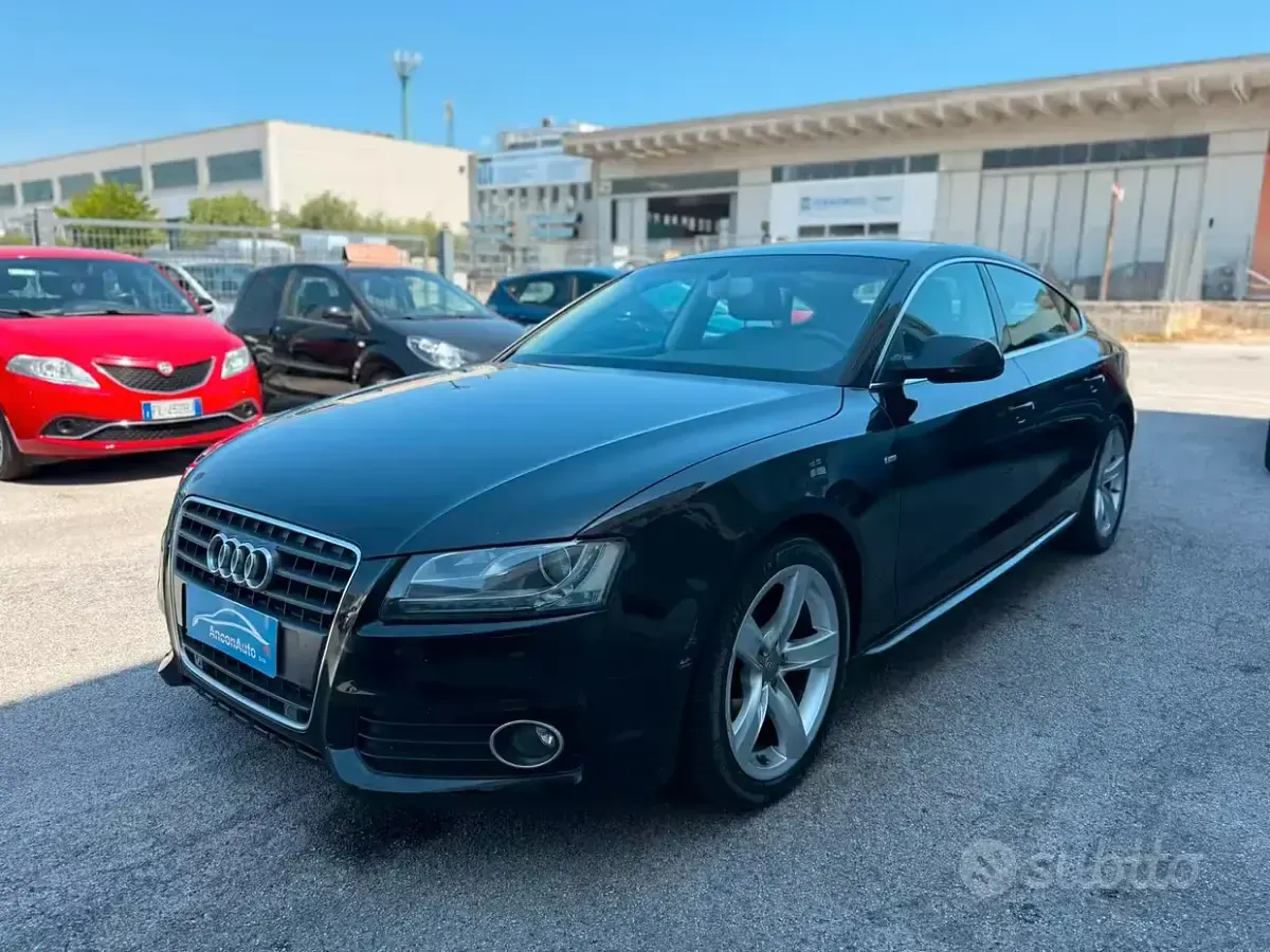 Usata Audi A5 143 CV (105 kW) 2010 Nero Coupé