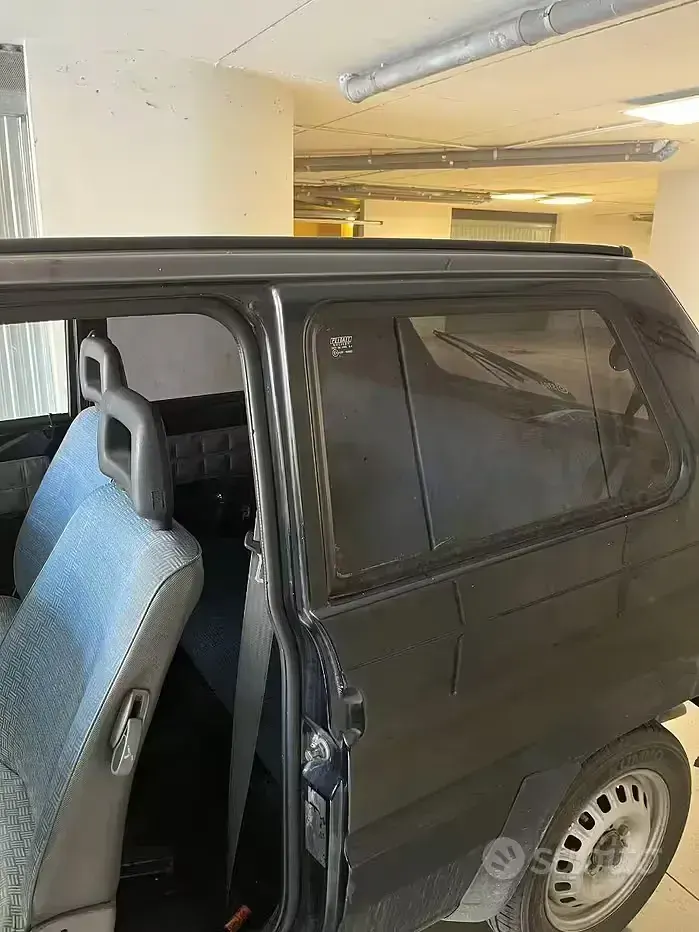 Usata Fiat Panda Young 54 CV (39 kW) 2001 Nero Berlina